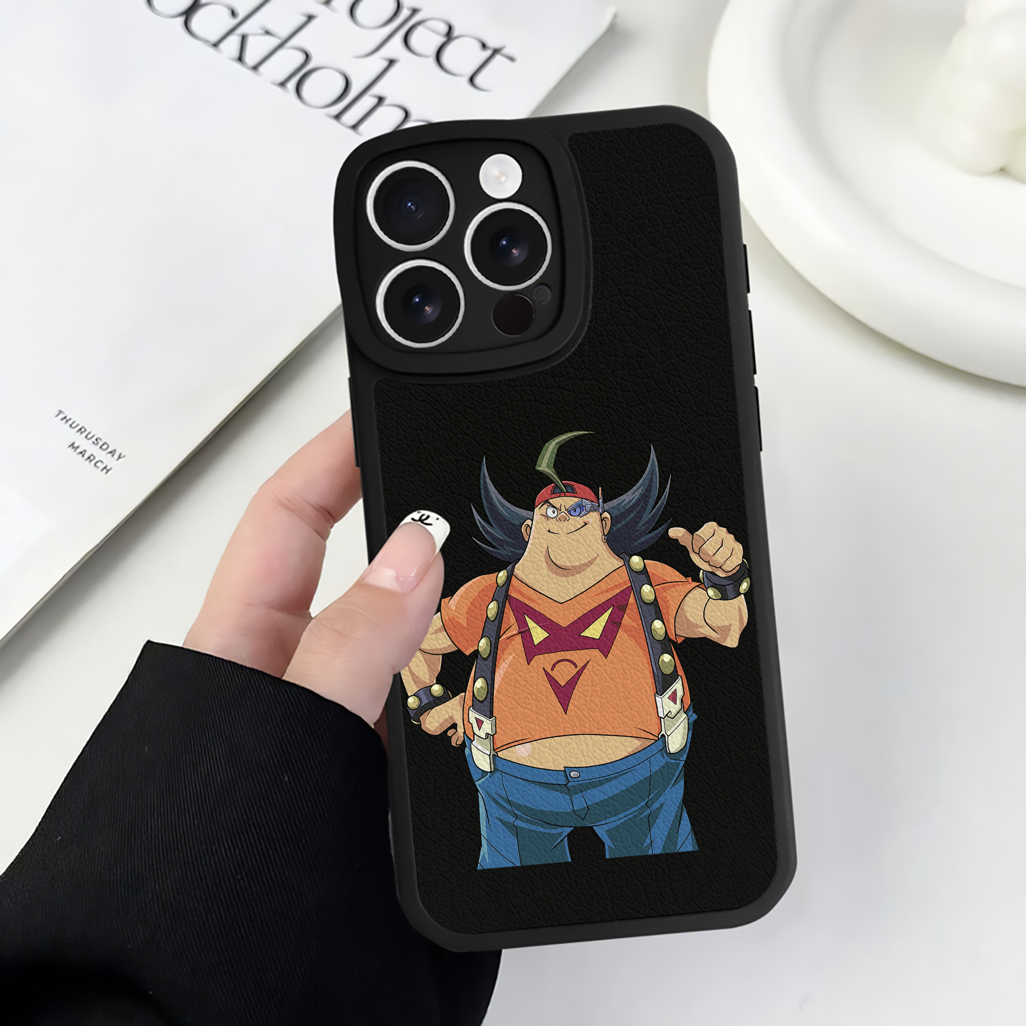 （画像用） 遊☆戯☆王 Yu-Gi-Oh! 【iPhone 16シリーズ対応】シリコンスマホケース（レザー調） 材質：シリコン